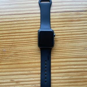 Apple Watch Series 1 38mm SpaceGrey S/M Black Band